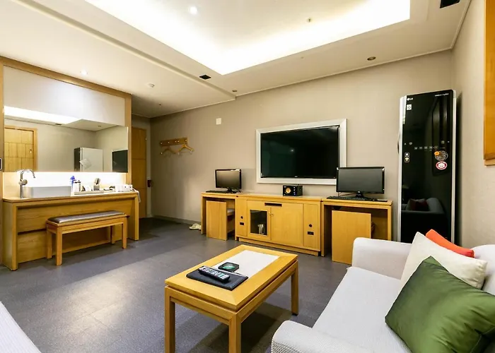 Seomyeon Ib Hotel
